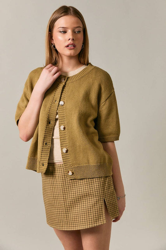 SHORT SLEEVE SWEATER CARDIGAN: LT OLIVE / L