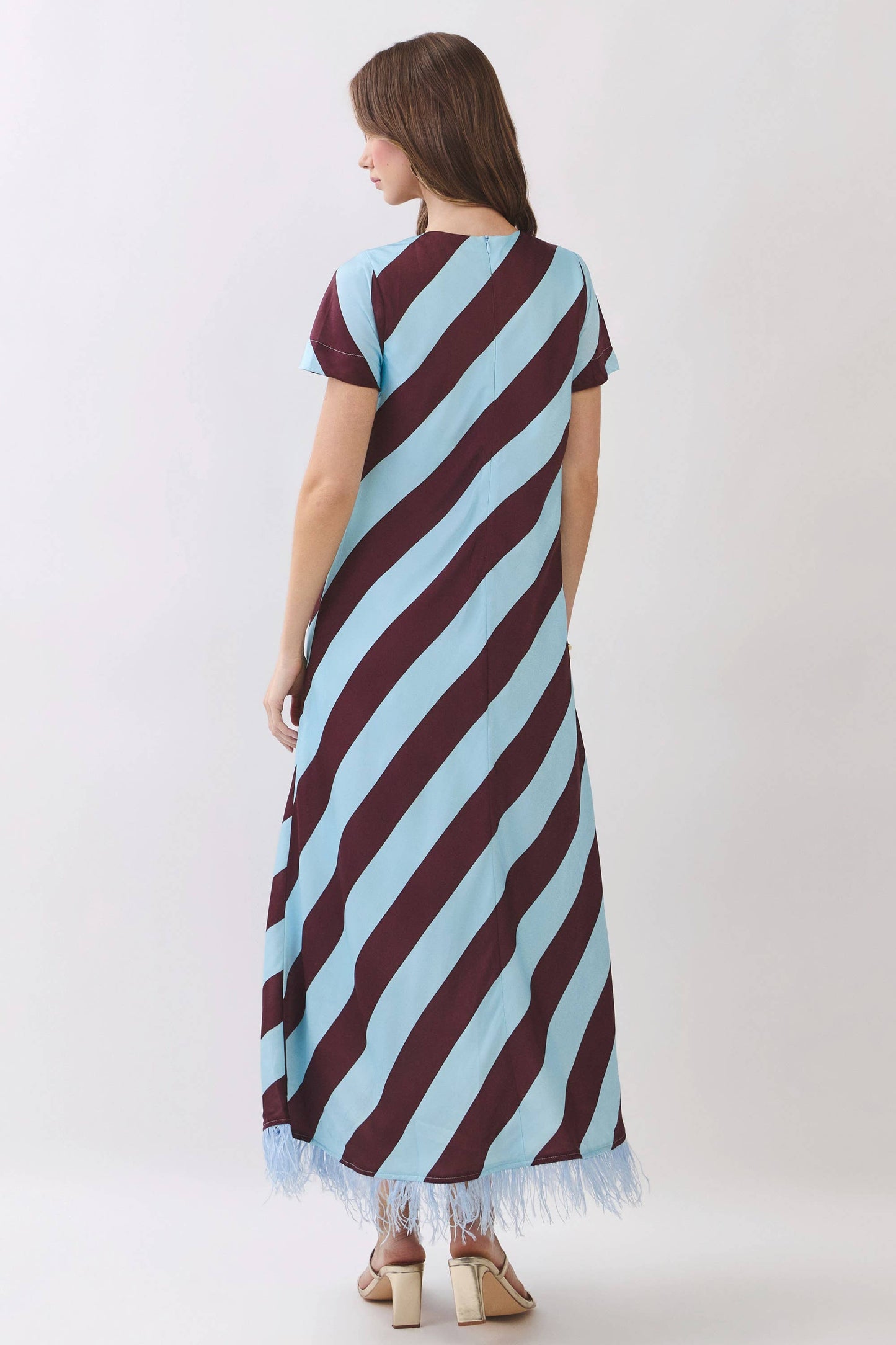 CD07188-Diagonal Stripe Feather Hem Maxi Dress: Blue / M
