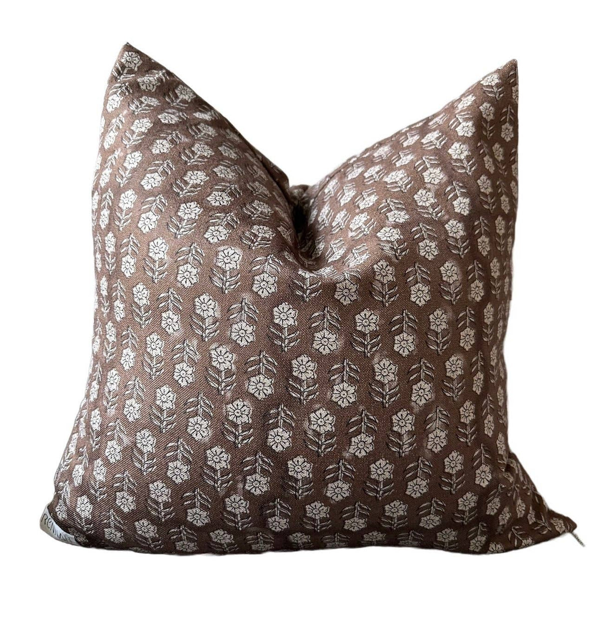 Roux Pillow Cover: 18x18 Cover Only