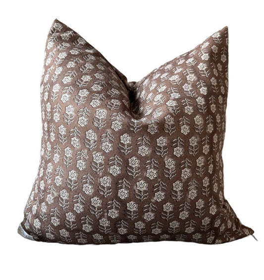 Roux Pillow Cover: 18x18 Cover Only