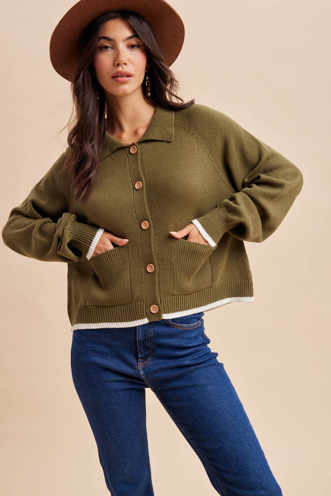 BEAGLE KNITTED CARDIGAN: DUSTED OLIVE / S