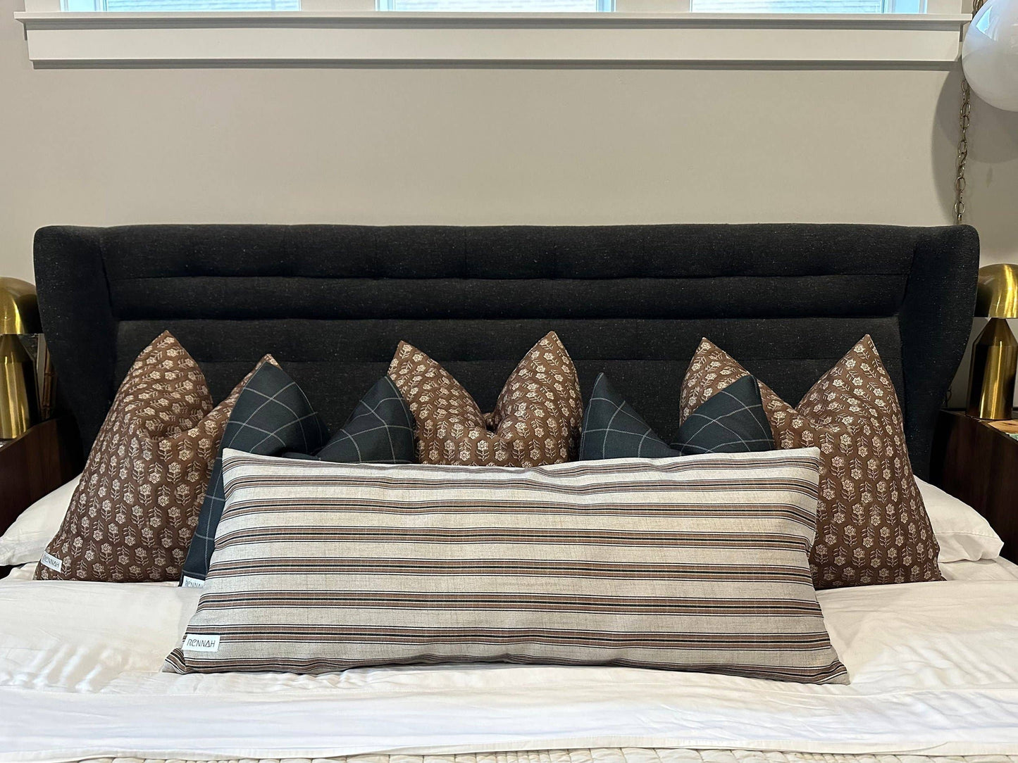 Roux Pillow Cover: 18x18 Cover Only