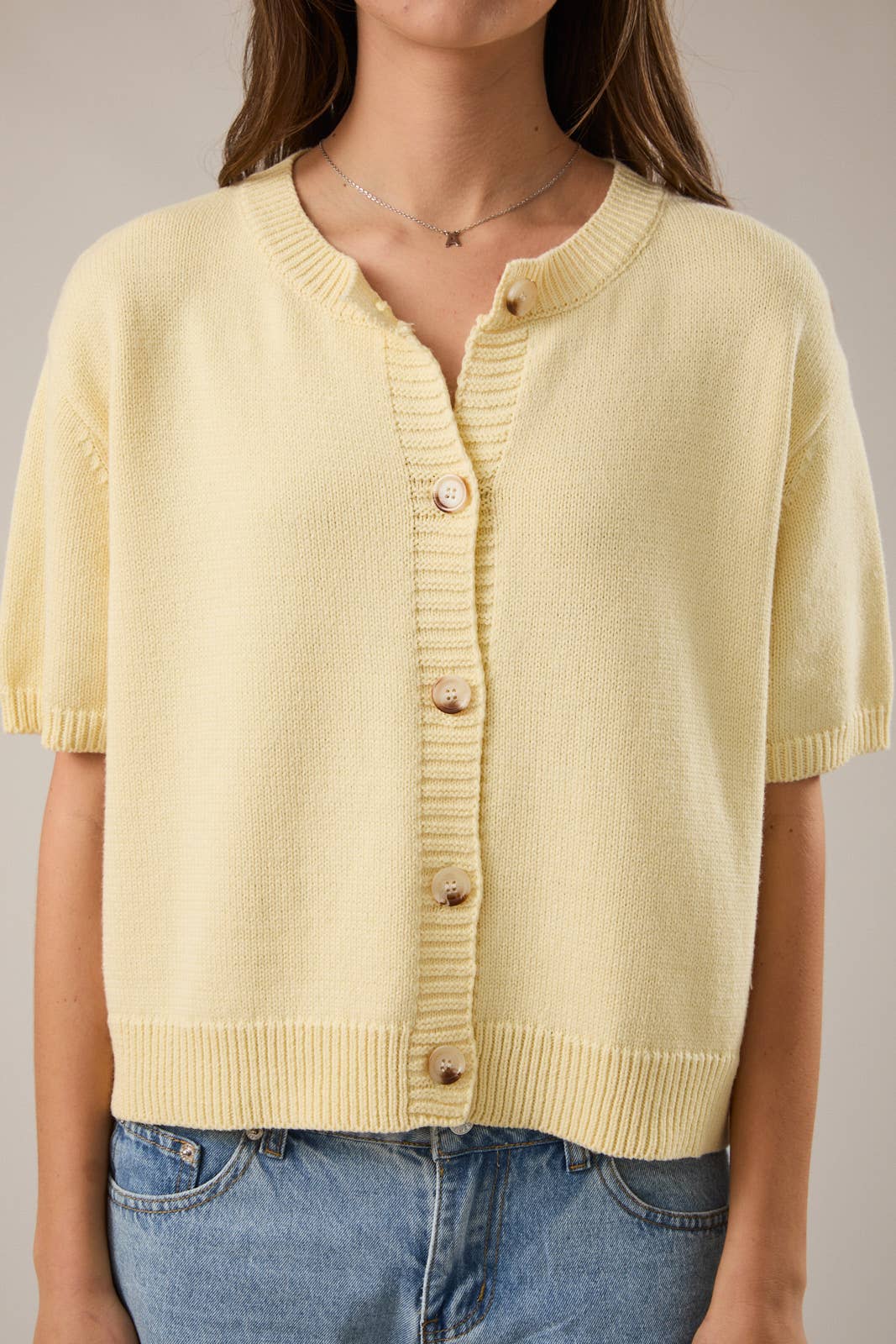 SHORT SLEEVE SWEATER CARDIGAN: LT OLIVE / XS