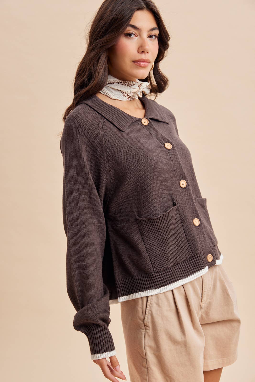 BEAGLE KNITTED CARDIGAN: DUSTED OLIVE / L