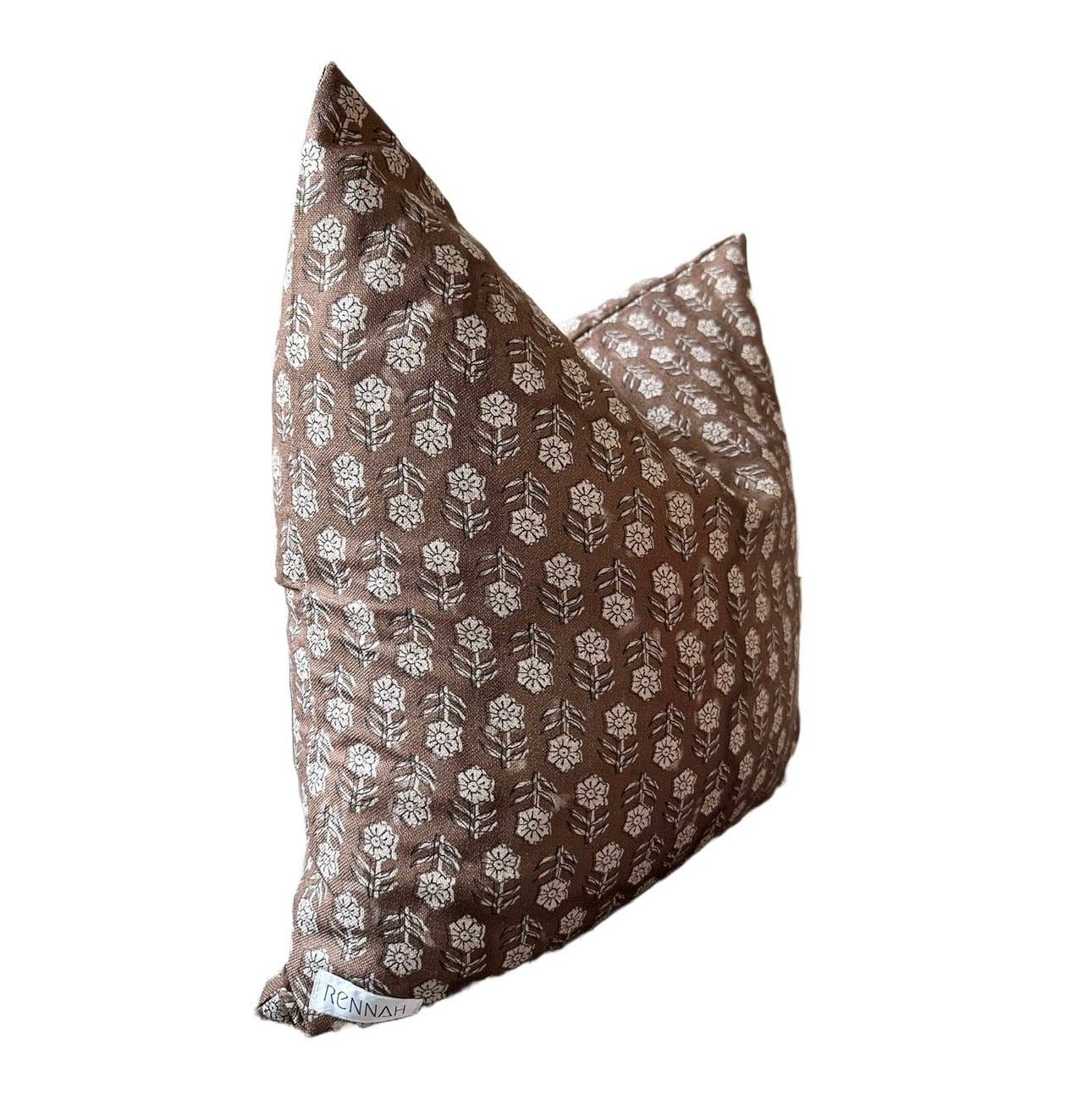 Roux Pillow Cover: 18x18 Cover Only