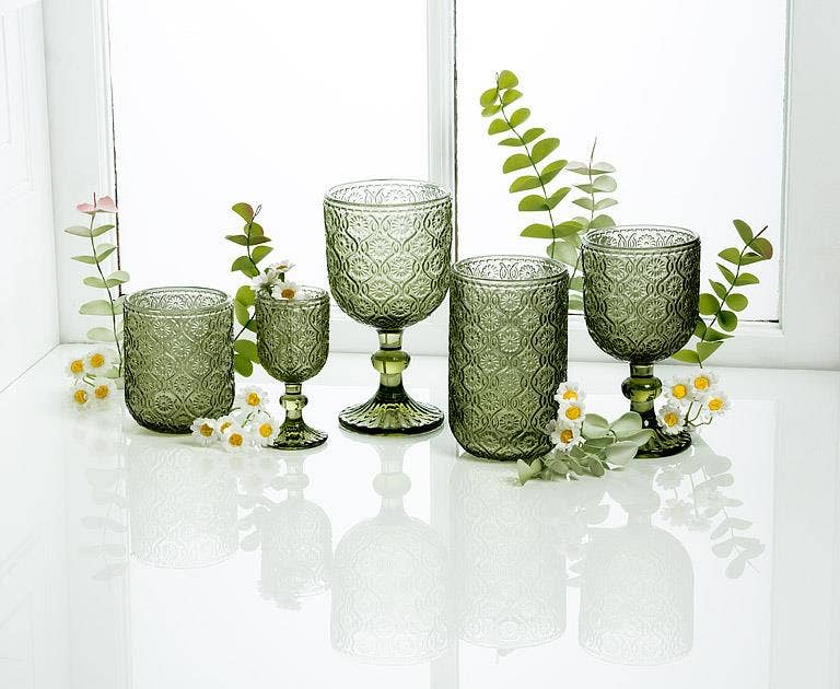 Daisy Red Wine Glass-Olive-6.5"H(12oz)