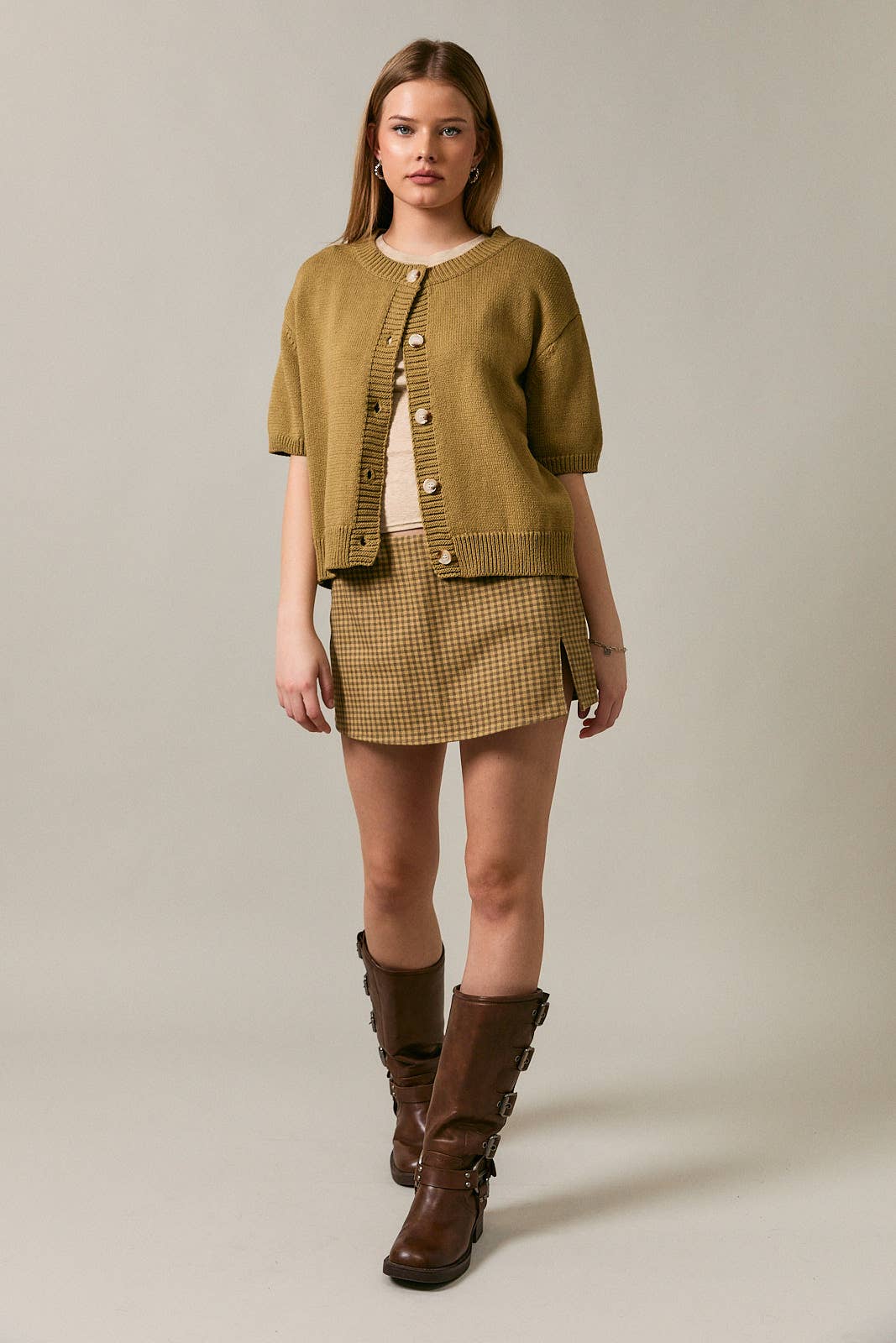 SHORT SLEEVE SWEATER CARDIGAN: LT OLIVE / XS
