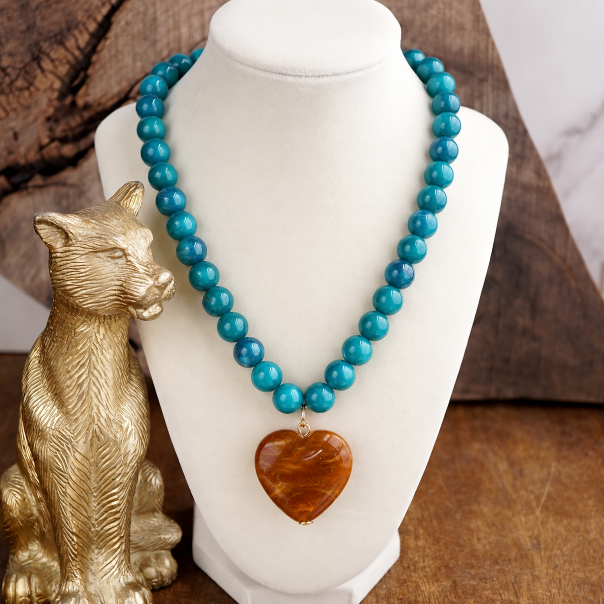 Chunky Statement Necklace – Chunky Beaded Heart Pendant Necklace: Brown