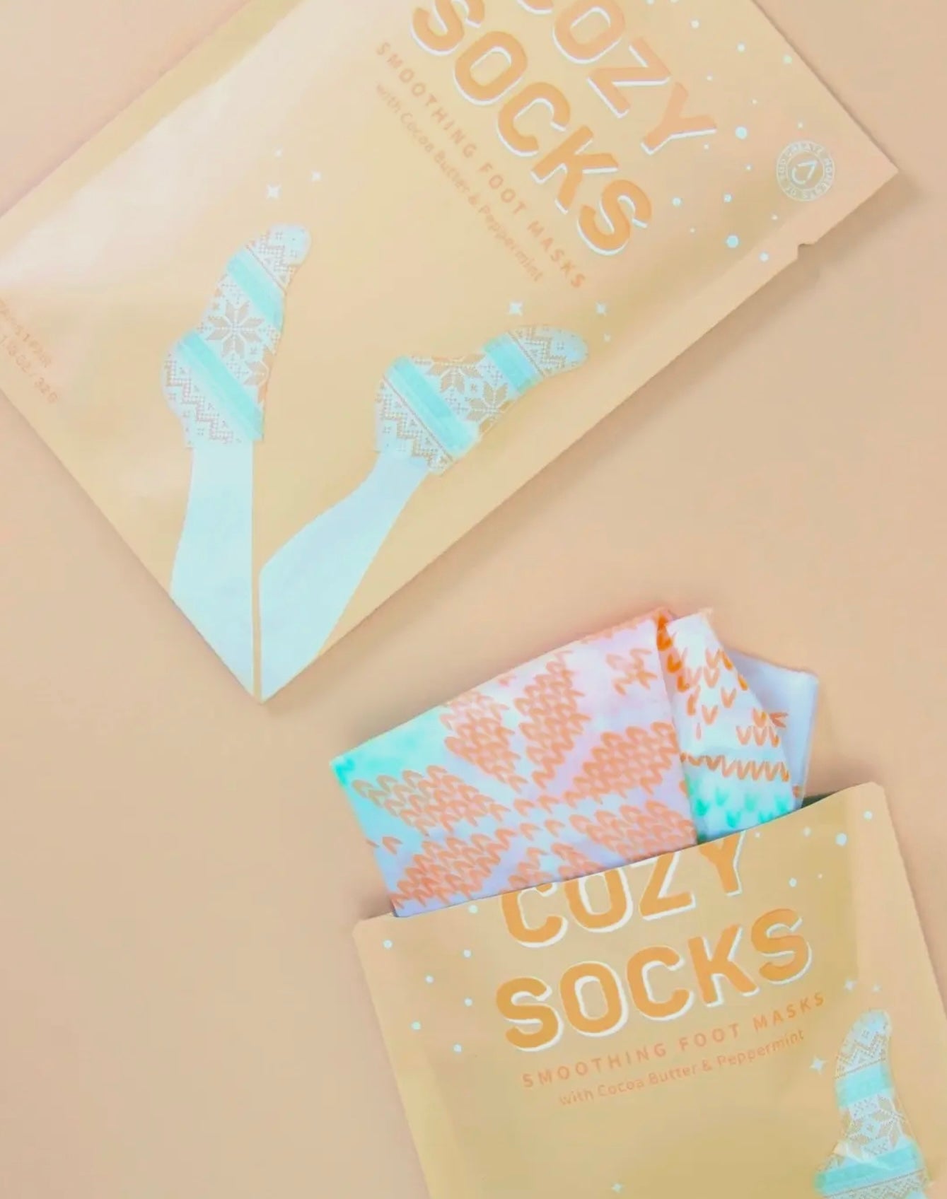 Holiday Cozy Socks Soothing Foot Mask