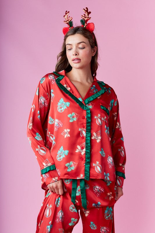 Holiday Gift Print Satin Pajama Set