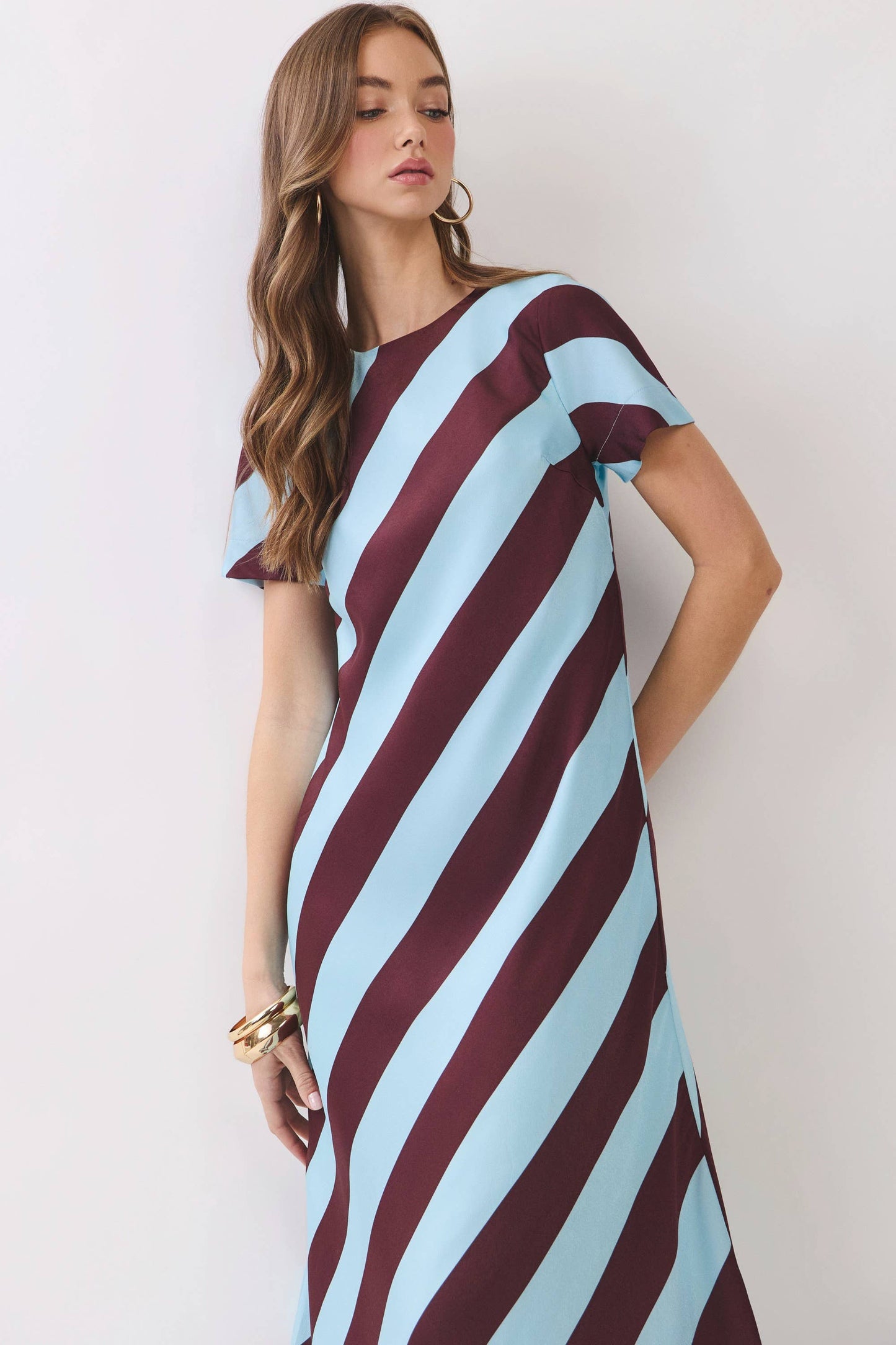 CD07188-Diagonal Stripe Feather Hem Maxi Dress: Blue / S