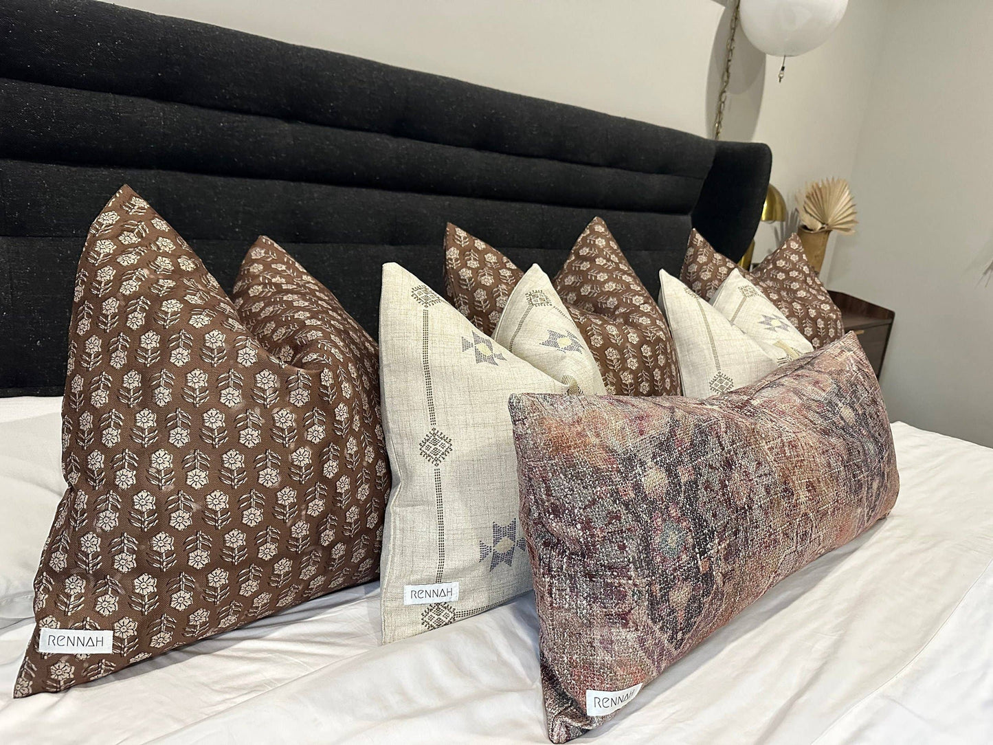 Roux Pillow Cover: 18x18 Cover Only