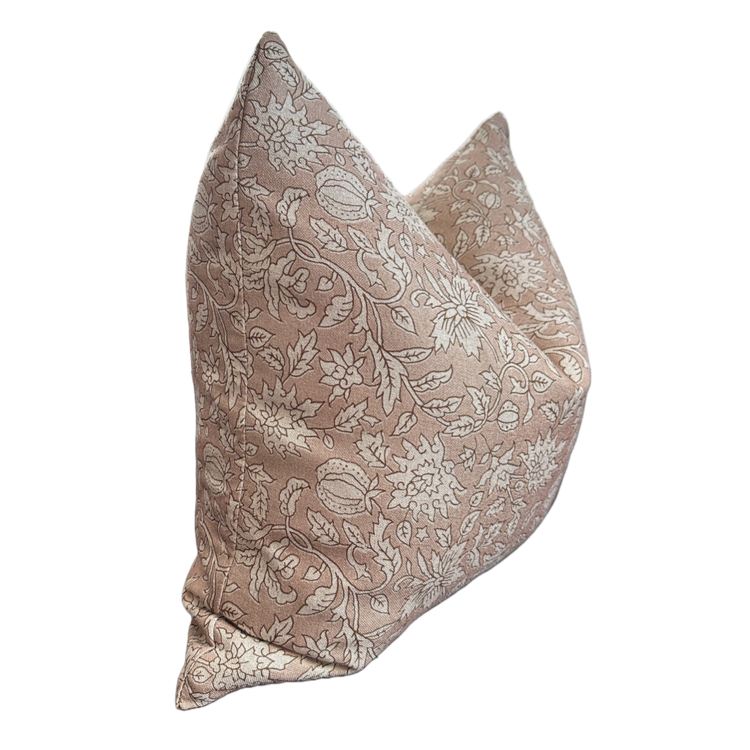 Goldie Pillow Cover: 18x18 Cover Only