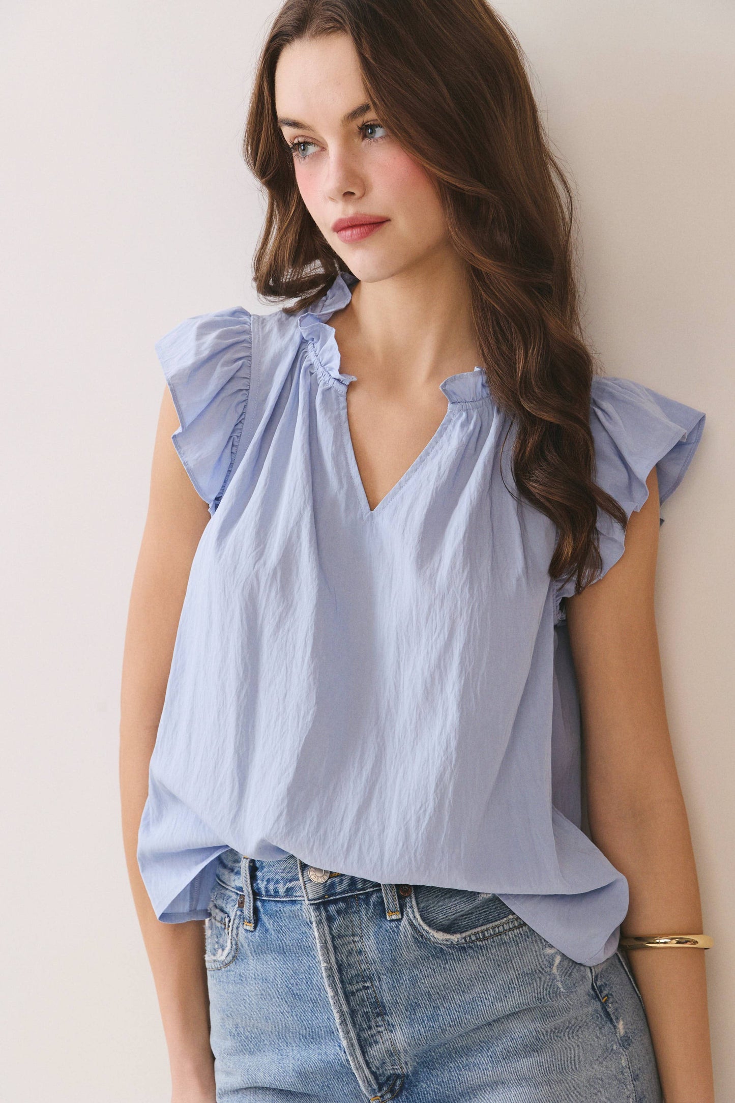 CT9815-Soft Ruffled Mock Neck Top with V-Notch Detail: White / M