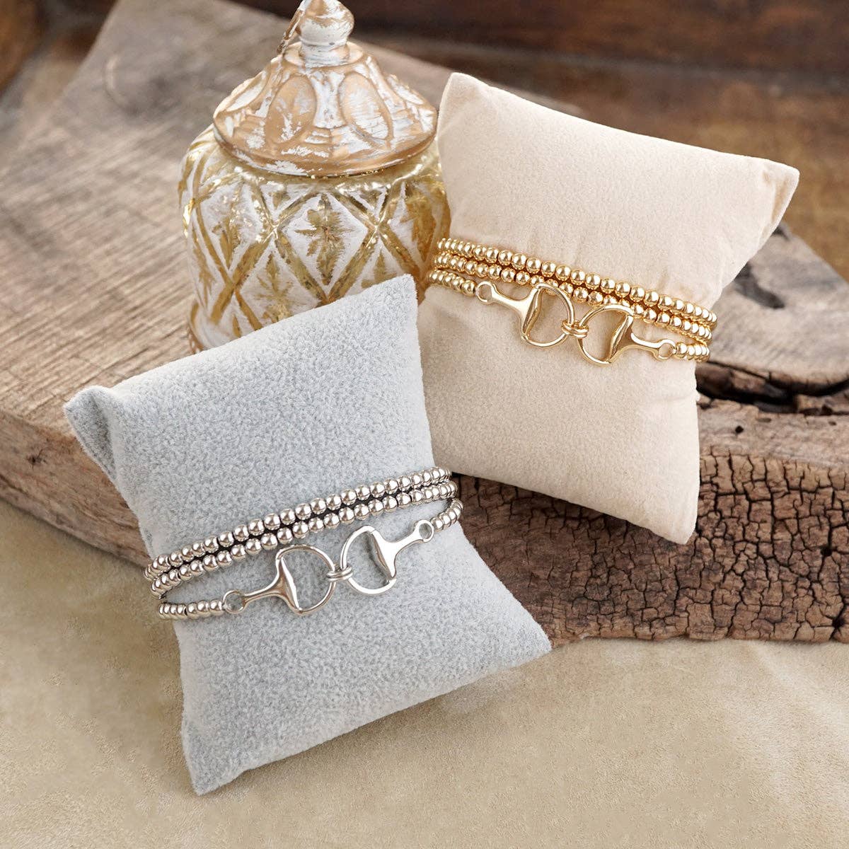 Bit of Shine – Set of 3 Stretch Bracelets with Horse Bit: Gold