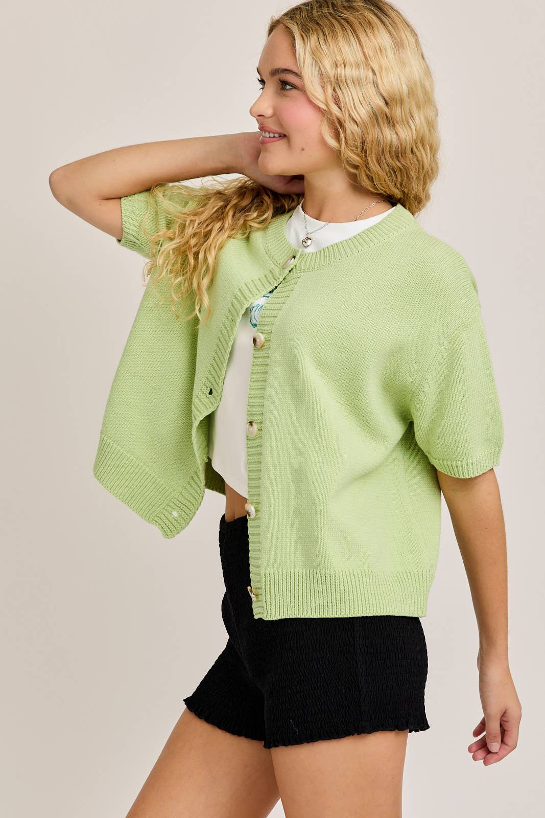 SHORT SLEEVE SWEATER CARDIGAN: LT OLIVE / M