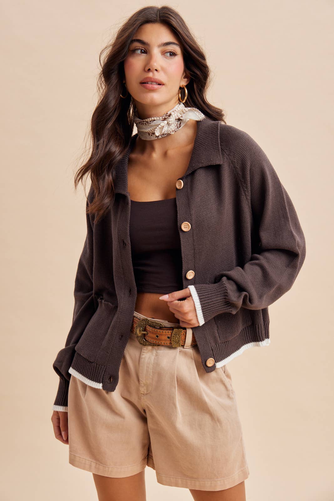 BEAGLE KNITTED CARDIGAN: DUSTED OLIVE / M
